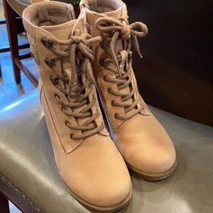 Earth Denali Anchor Boots